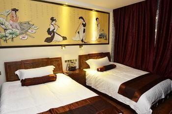 Kunming Green Lake Hostel Екстер'єр фото